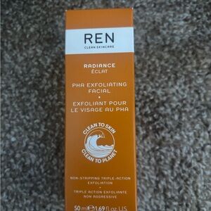 REN Radiance PHA Exfoliating Facial — Orange
